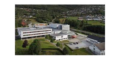 Eid vidaregåande skule campus