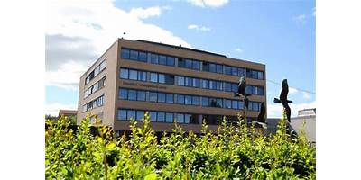 Etterstad videregående skole campus