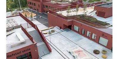 Refstad skole campus